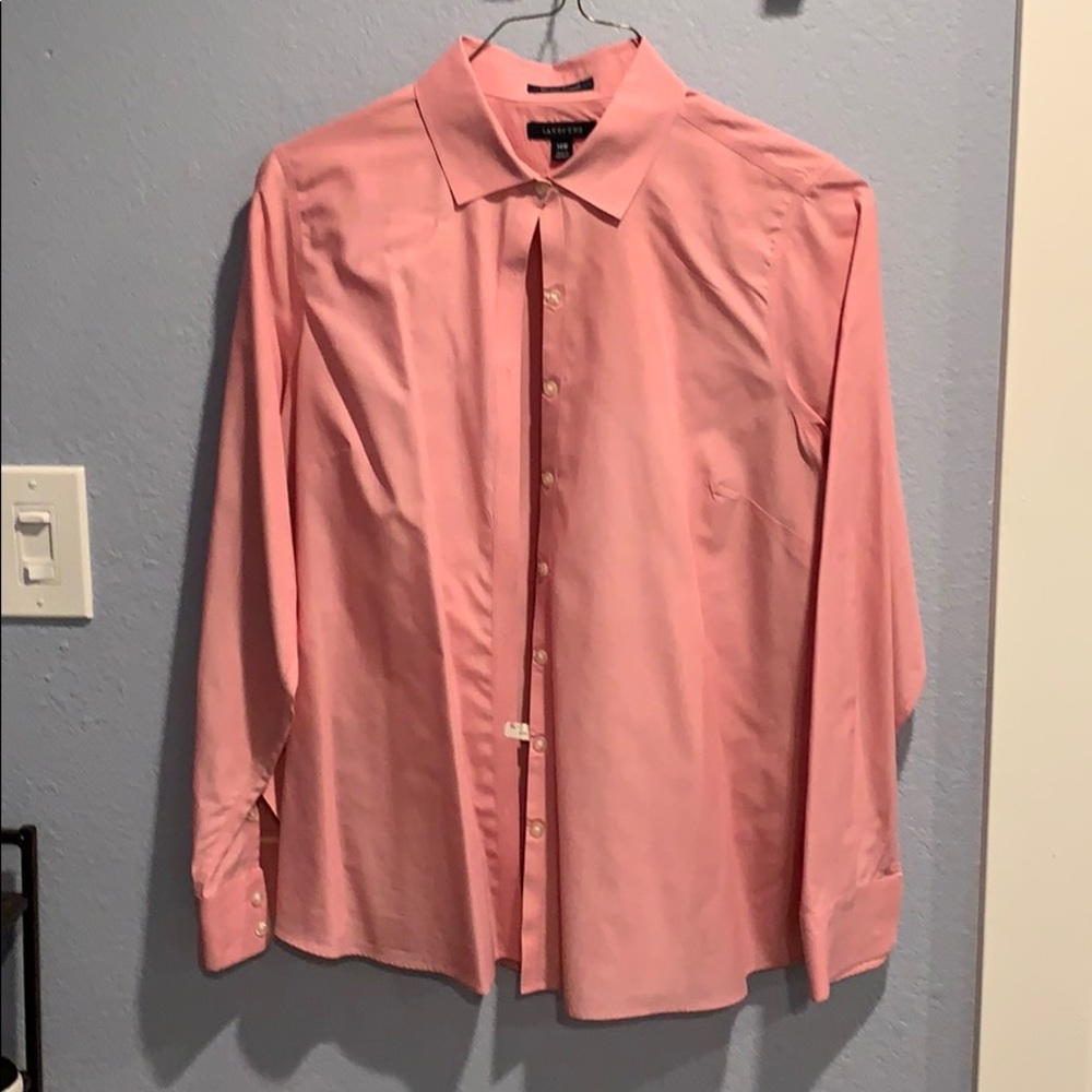 Cute pink classic women’s button down